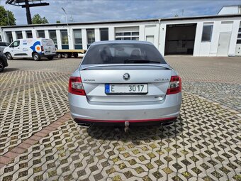 Škoda Octavia 2,0 TSI DSG RS (2013) - 3