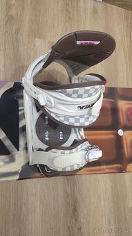 Snowboard s vázáním Gravity - 3