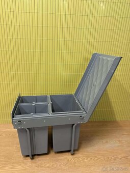 Vestavný třídicí koš na odpad – nový, kompletní - 3