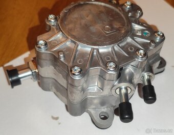 Vývěva 03G145209D nová pro motory 2,0TDI VW Audi Škoda - 3