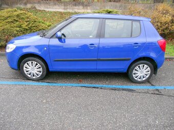 Škoda Fabiai 1.4 16V 63 kw moc hezká garážovaná. - 3
