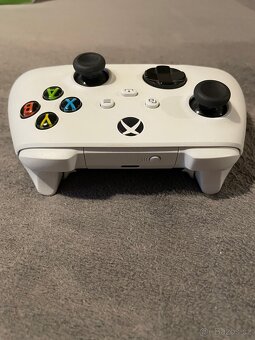 Xbox series S - 3