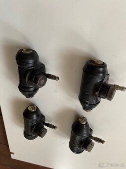 Brzdový váleček zadní Felicia 19mm - 3