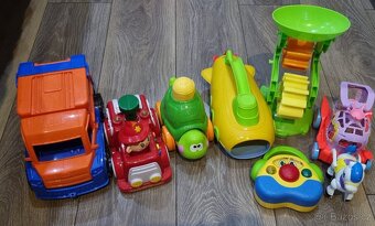 Kočárek s panenkami - 3