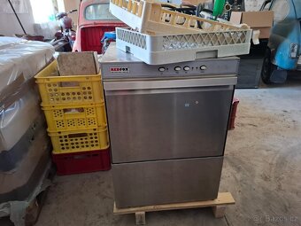 Myčka nádobí REDFOX - 3