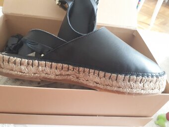 STYLOVÉ botky vel. 39 -  41 - 3