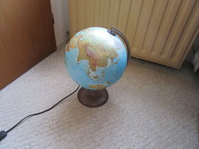 Pěkný zachovalý globus, výška 35 cm, průměr 25 cm, svítí - 3