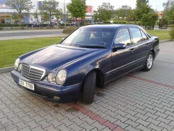 W 210 E 220CDI - 3