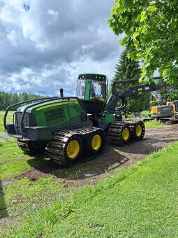 Harvestor JOHN DEERE 1170G 8W - 3