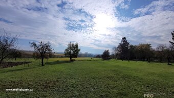 Prodej rodinného domu Počenice - 3