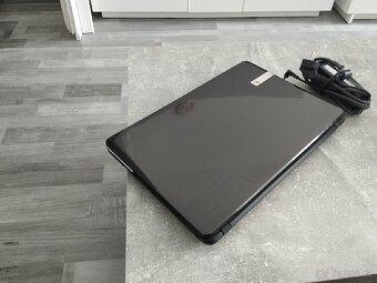 Packard Bell EasyNote TE11HC - 3