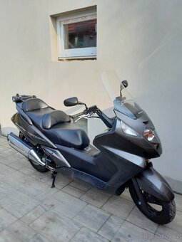 Honda Silverwing 400, 2008, po TK, slušný stav - 3