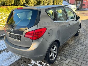 Opel meriva B 2010-2013 díly s auta Opel meriva B dily s aut - 3