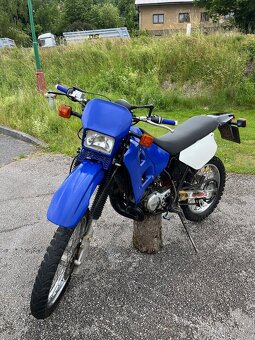 Yamaha DT 125R (otevřená) - 3