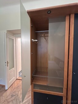 Prodám kancelářskou skříň - 3