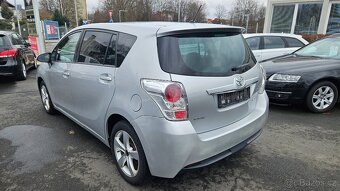 Toyota Verso 2,2D-4D - 3