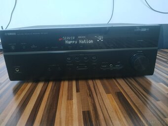 Predám 7.2 čierny AV receiver Yamaha RX-V 673 - 3