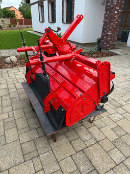 ROTAVÁTOR KUBOTA - 3