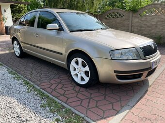 Škoda Superb 1.8i 110kW NOVÁ STK - 3