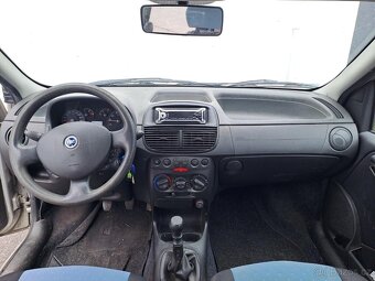 Fiat Punto, 1.2 i / 44 kW - 3