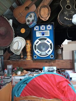 Prodám zesilovač Pioneer ekvalizér 3pasmove bedny - 3