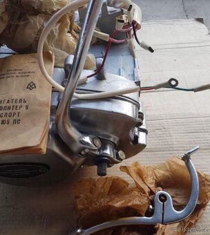 Originální nový motor uloženka IŽ PLANETA IŽ JUPITER IŽ350 - 3