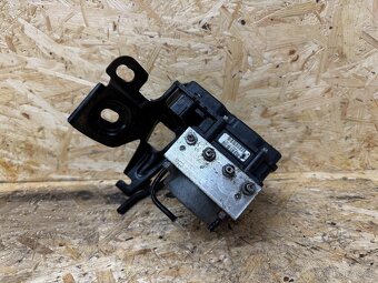 ŘÍDICÍ JEDNOTKA ABS FIAT LINEA 51801072 - 3