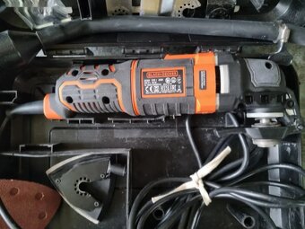 Multibruska oscilační Black-Decker MT300KA - 3
