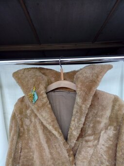 Retro dámský kožich + čepice - 3