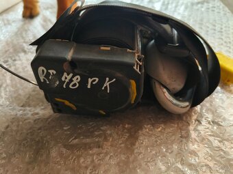 Bezpečnostní pásy VW CADDY III - 3