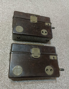 2x starý retro polní telefon (vojenský telefon) - 3
