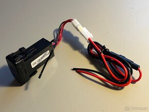 Voltmeter + teplomer - 3
