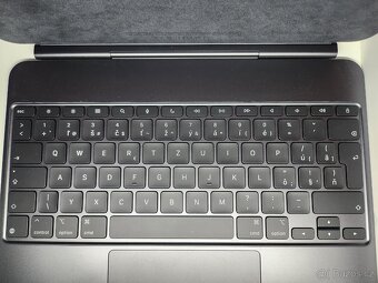 Apple Magic Keyboard iPad Pro 13" (M4) SK, MWR53SL/A - 3