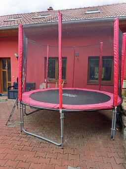 Trampolína - 3
