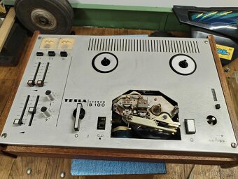 Tesla B 100 Stereo - 3