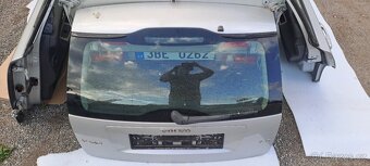 VOLVO V50 - 3