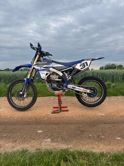 Yamaha YZ450f - 3