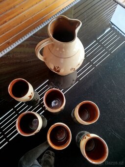 Velký keramický džbán na pivo, víno s 6ti pohárky - 3