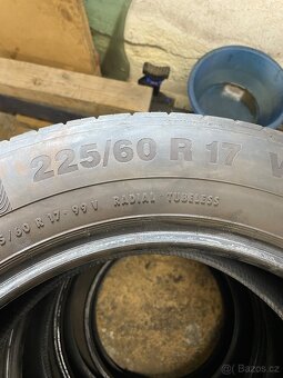 225/60 r17 - 3