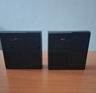 Radio VEGA 402 - 3