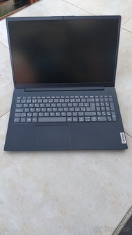 Lenovo V15 G2 ITL - i5, 8GB RAM, SSD 256GB - 3