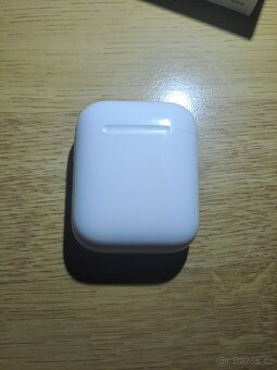 Nabíjecí pouzdro pro Airpods 2 - 3