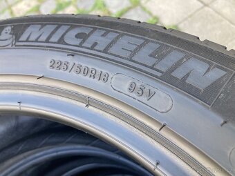 4ks letních pneumatik MICHELIN PRIMACY 3 - 225/50R18 5,5-6mm - 3