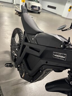 Talaria Sting R s SPZ - 3