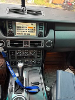 Land Rover - Range Rover 3.6 TDV V8 Vogue 4x4 Nafta - [8.7. - 3