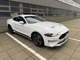 Ford Mustang 2.3i 233kW Automat rv.2021, Najeto 79 tis km - 3
