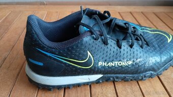 Turfy Nike Phantom, EU 39.5 / 24,5cm - 3