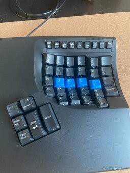 Klávesnice Kinesis Advantage2 Cherry MX Quiet Red Wired - 3