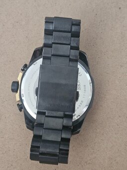 Pánské hodinky Diesel Mega Chief DZ4338 – stylový doplněk ⌚ - 3