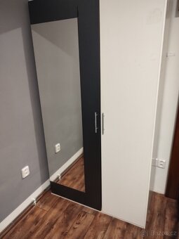 ⭐⭐⭐ŠATNÍ SKŘÍŇ-HEZKÝ STAV. Hloubka 60 šířka 115 x výška 205 - 3